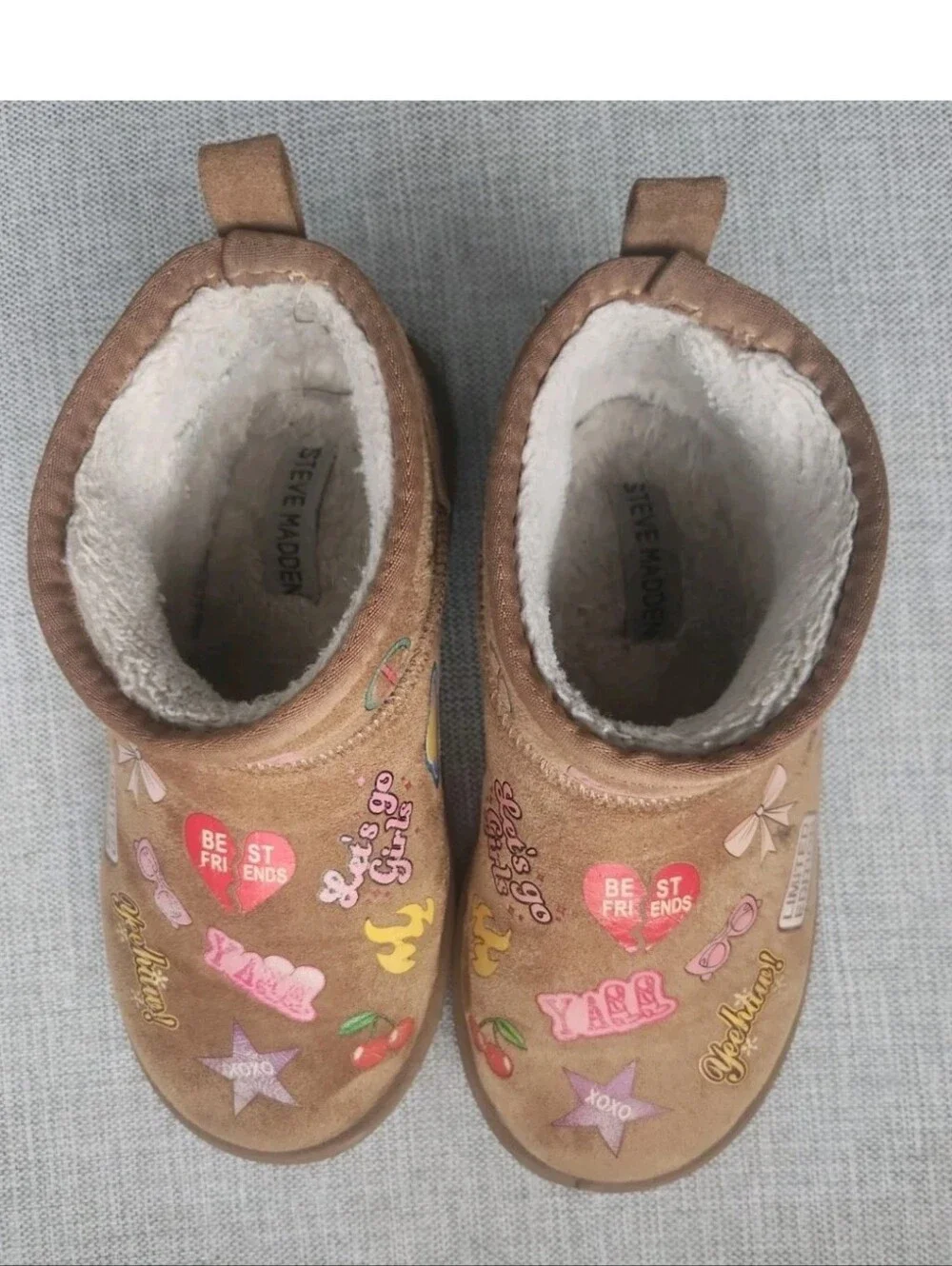 Sz 1 Steve Madden Ugg Boots Rainbow Kids Girls Cherries Fur Ankle Stickers Stara